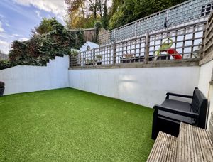 Photo 15- click for photo gallery